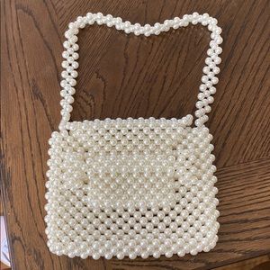 Pearl purse